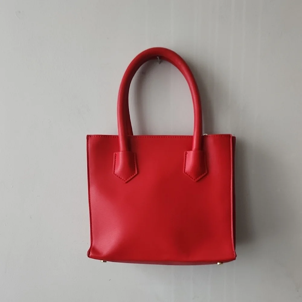 Forever 21 Vibrant Red Tote Bag. New Without Tag - Picture 5 of 8